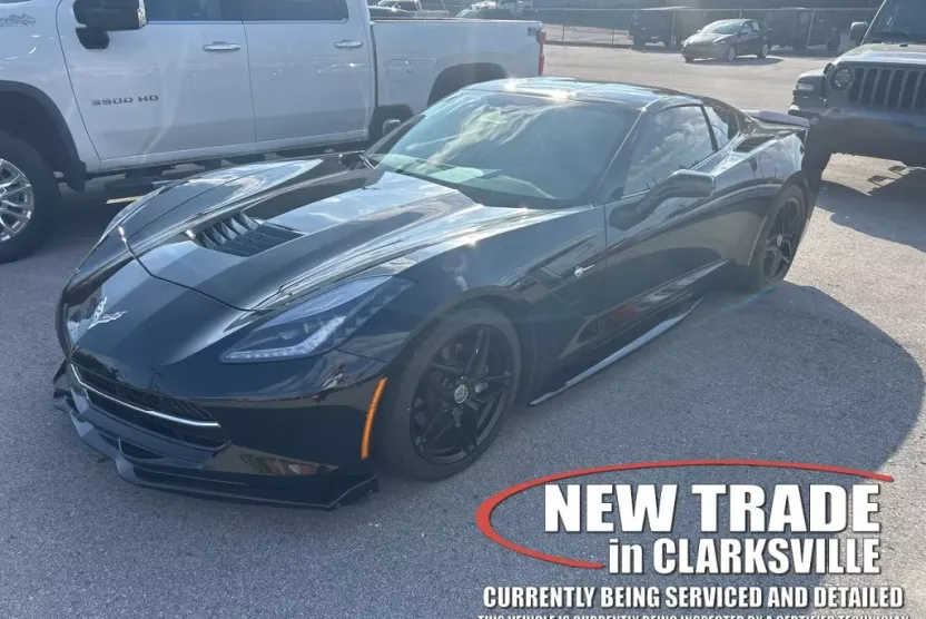 2016 Chevrolet Corvette Stingray photo 1