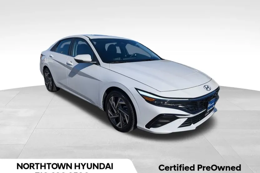 2024 Hyundai Elantra Limited photo 1