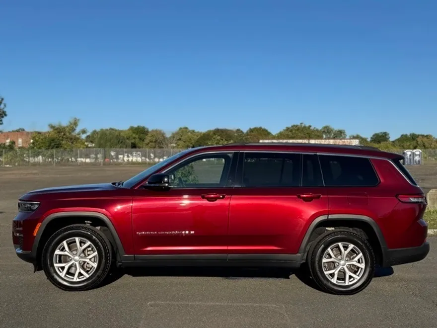 2021 Jeep Grand Cherokee Limited photo 1
