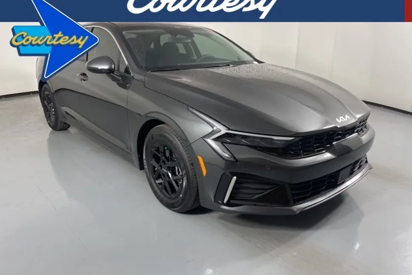 2026 Kia K5 LXS photo 1
