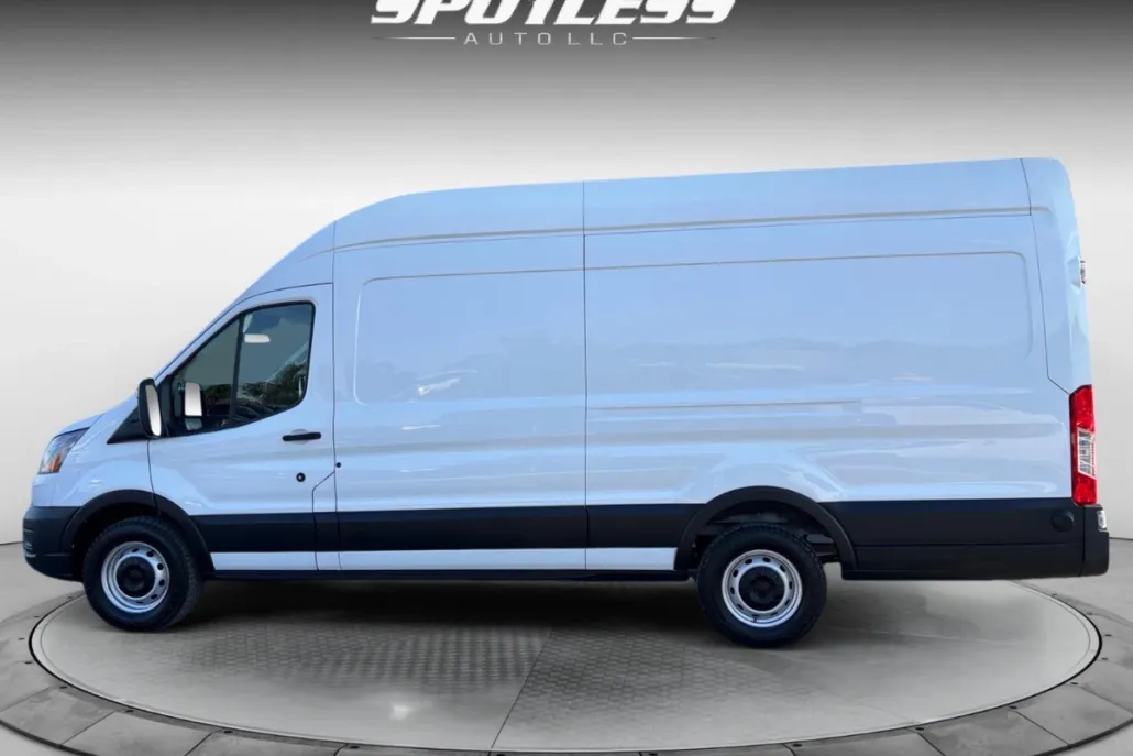 2020 Ford Transit Van photo 1