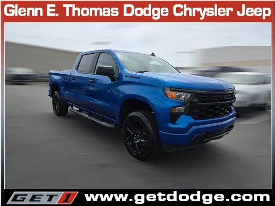 2022 Chevrolet Silverado 1500 Custom photo 1