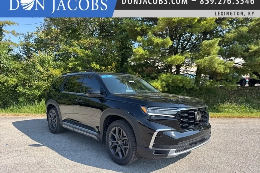 2023 Honda Pilot Elite photo 1