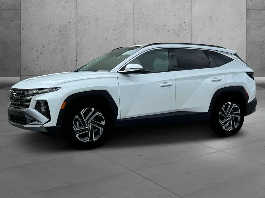 2025 Hyundai Tucson Hybrid Limited photo 1