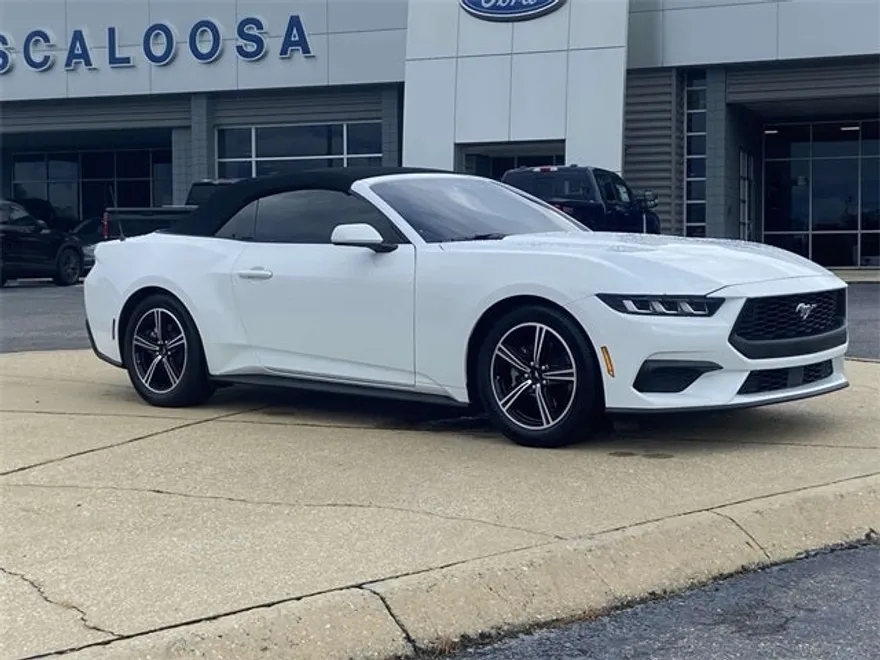 2024 Ford Mustang EcoBoost photo 1