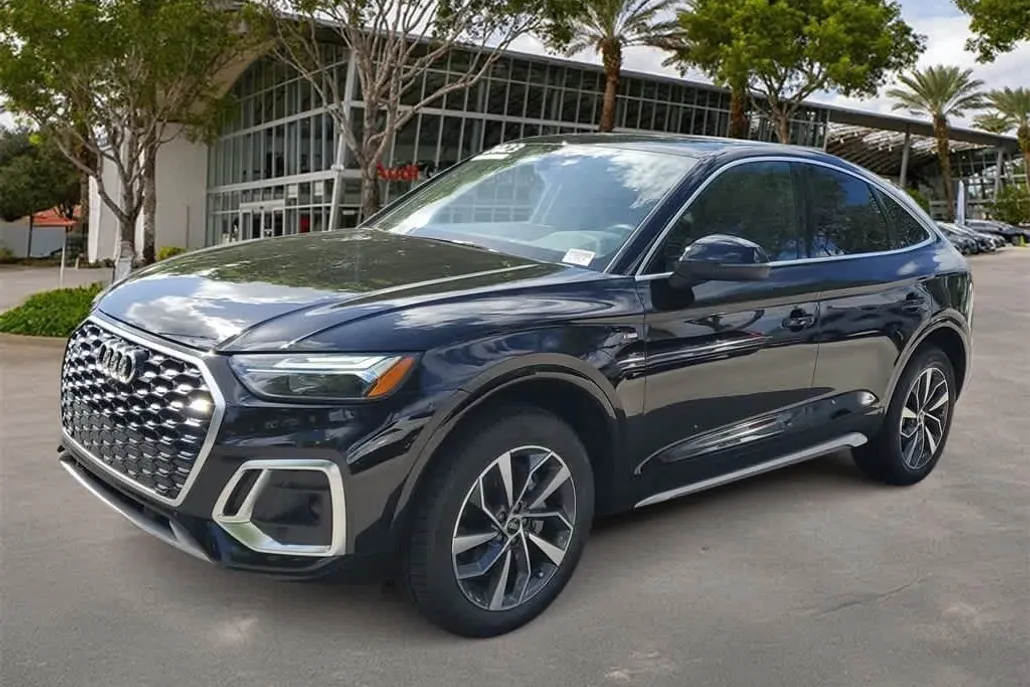 2023 Audi Q5 Sportback S line Premium Plus photo 1