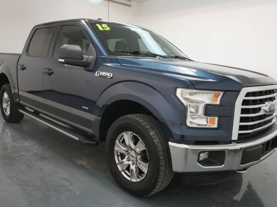 2015 Ford F-150 XLT photo 1