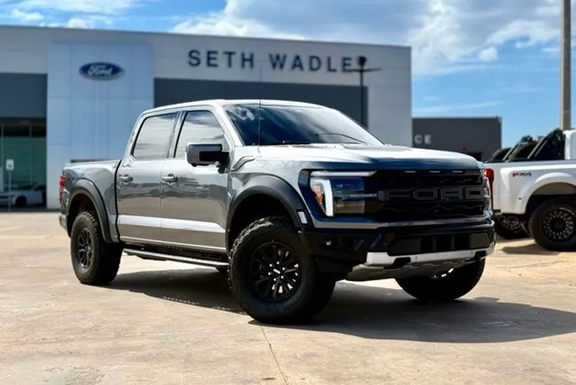 2024 Ford F-150 Raptor photo 1