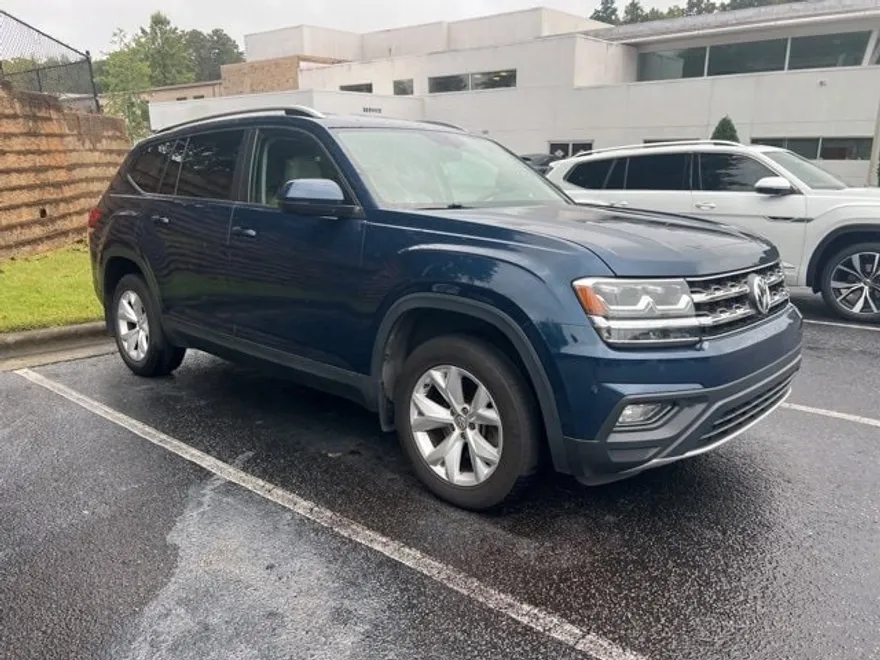 2018 Volkswagen Atlas V6 SE photo 1