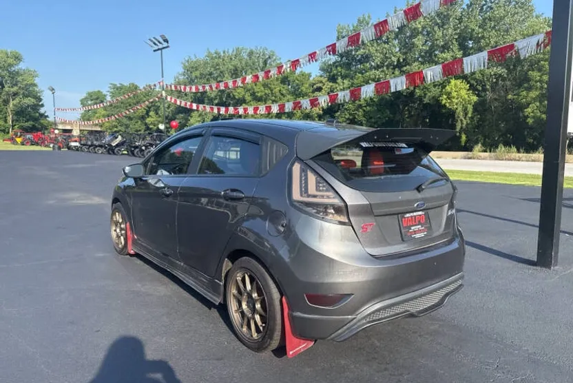 2017 Ford Fiesta ST photo 1