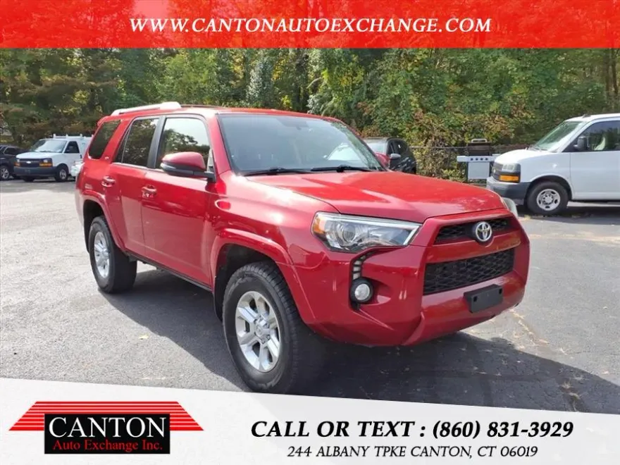 2017 Toyota 4Runner SR5 photo 1
