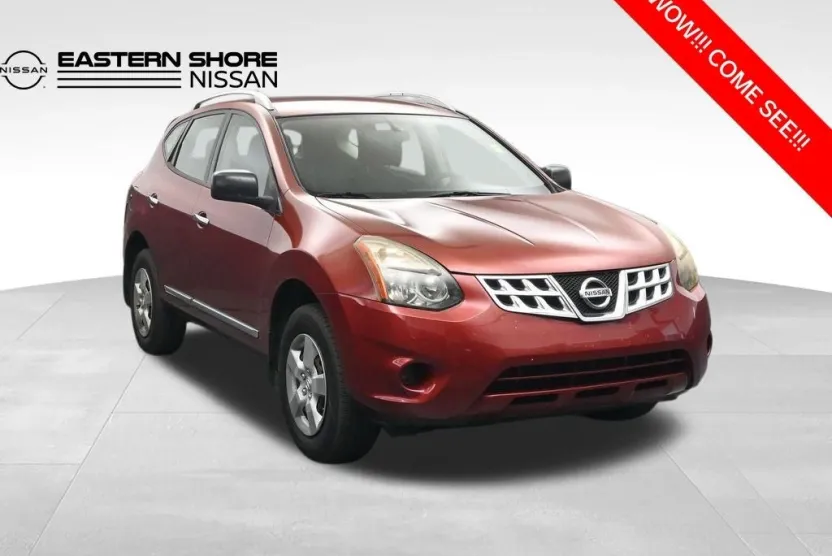 2014 Nissan Rogue Select S photo 1