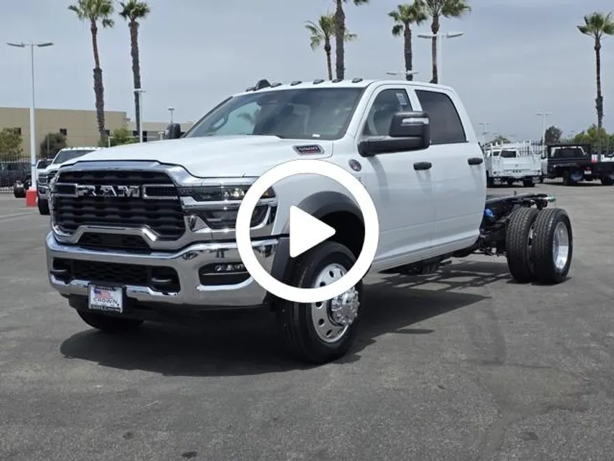 2025 Ram 5500 Tradesman photo 1