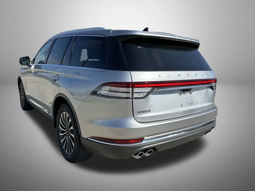 2023 Lincoln Aviator Reserve photo 1