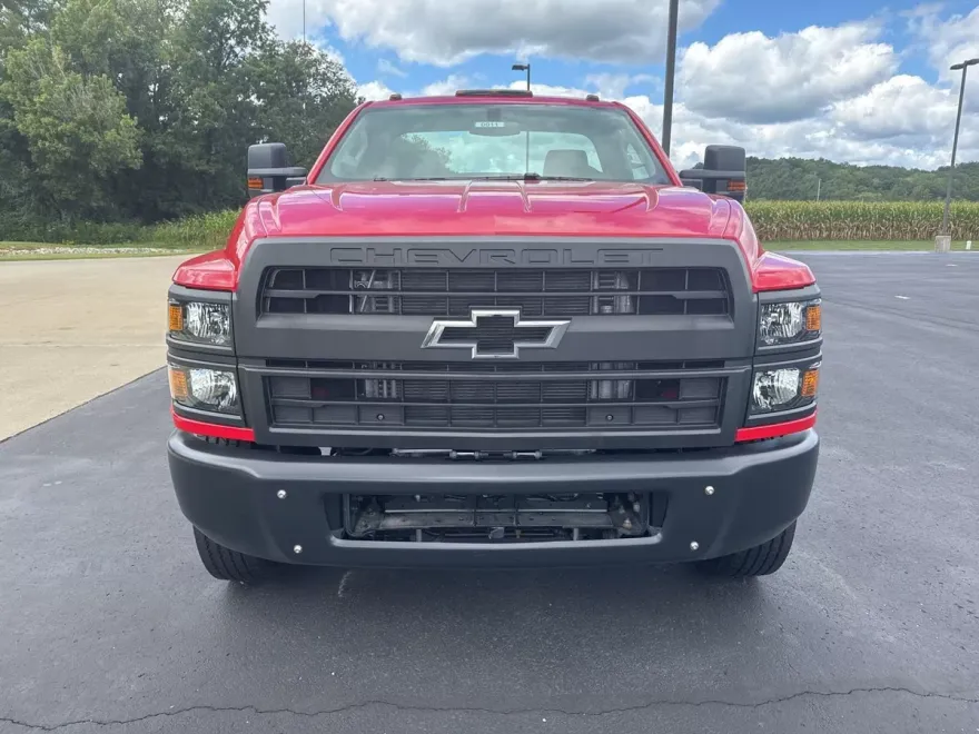 2024 Chevrolet Silverado 4500HD Work Truck photo 1