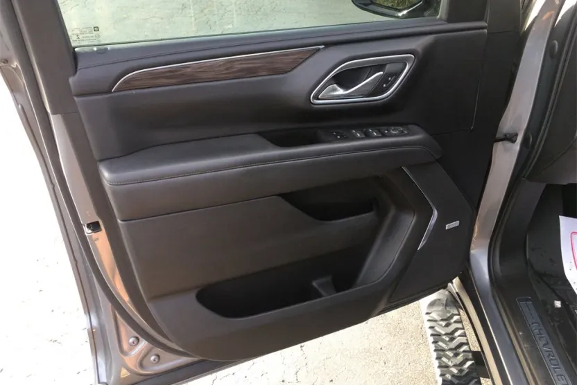 2021 Chevrolet Tahoe Z71 photo 1