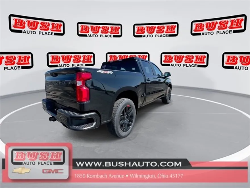 2026 Chevrolet Silverado 1500 RST photo 1