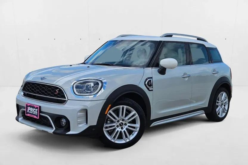 2023 Mini Countryman S photo 1