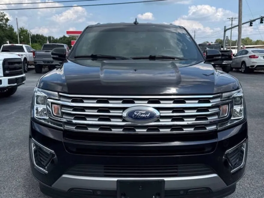 2019 Ford Expedition MAX Limited photo 1