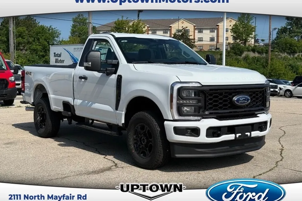 2025 Ford F-350 XL photo 1