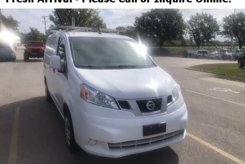 2021 Nissan NV200 SV photo 1