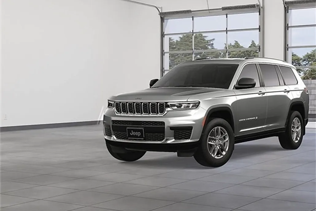 2025 Jeep Grand Cherokee Laredo photo 1