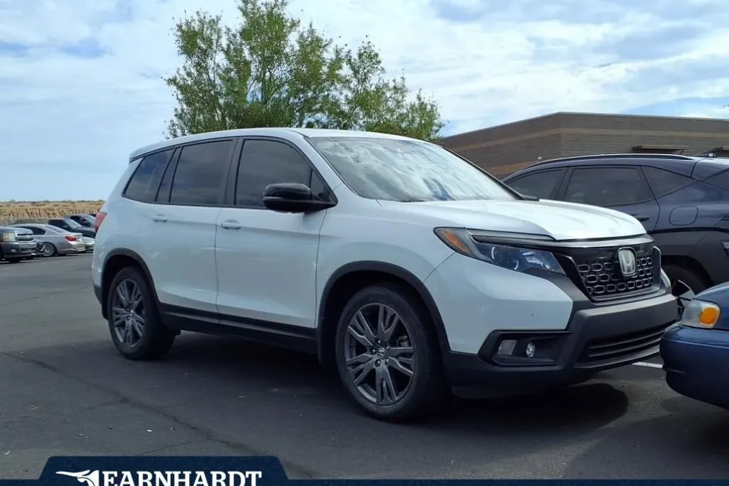 2020 Honda Passport photo 1