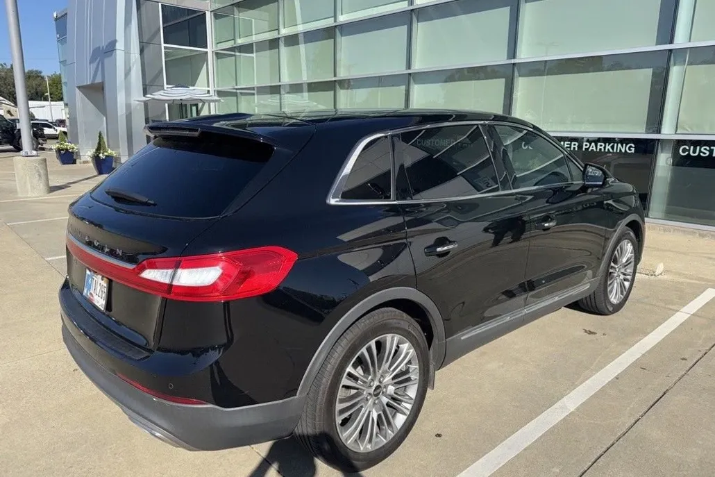 2018 Lincoln MKX Reserve photo 1