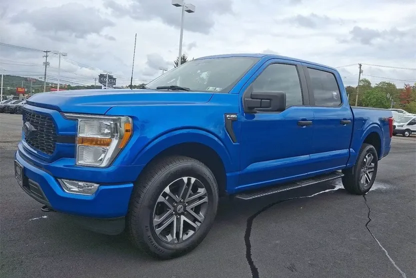 2021 Ford F-150 XL photo 1