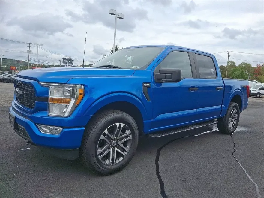 2021 Ford F-150 XL photo 1