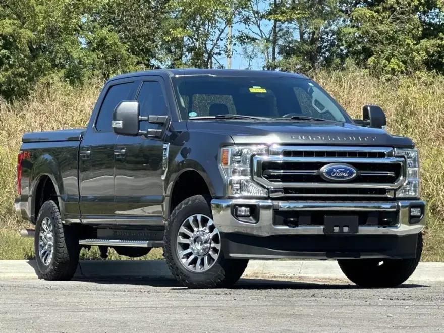 2020 Ford F-250 Lariat photo 1