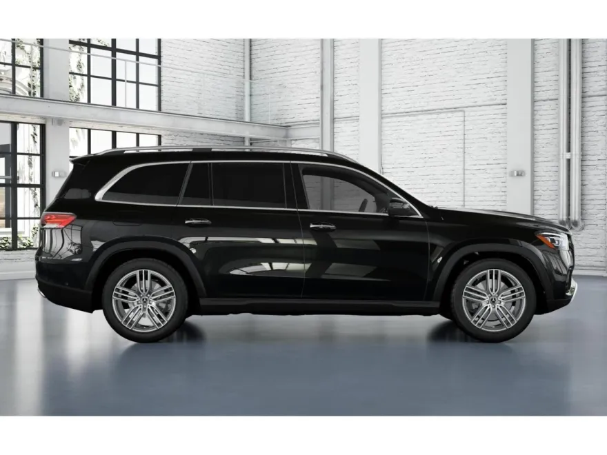 2025 Mercedes Benz GLS 450 4MATIC photo 1