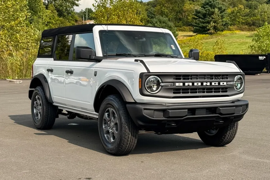 2025 Ford Bronco Big Bend photo 1