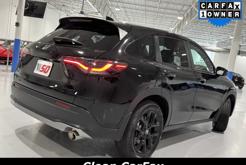 2025 Honda HR-V Sport photo 1