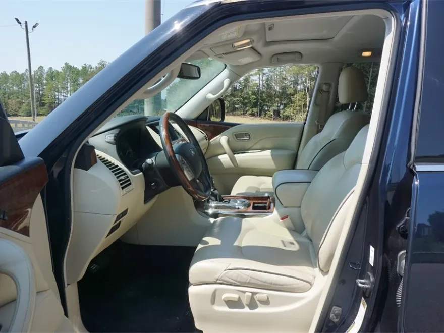 2018 Infiniti QX80 photo 1