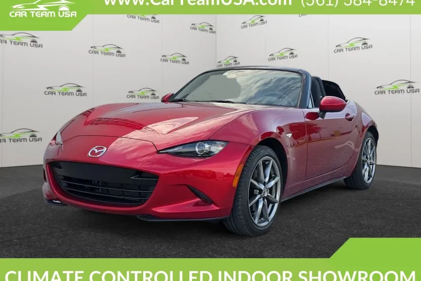 2022 Mazda MX-5 Miata Miata Grand Touring photo 1