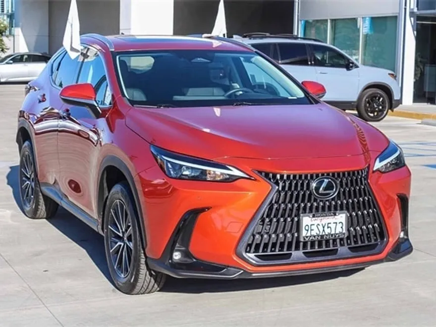 2023 Lexus NX 250 Premium photo 1