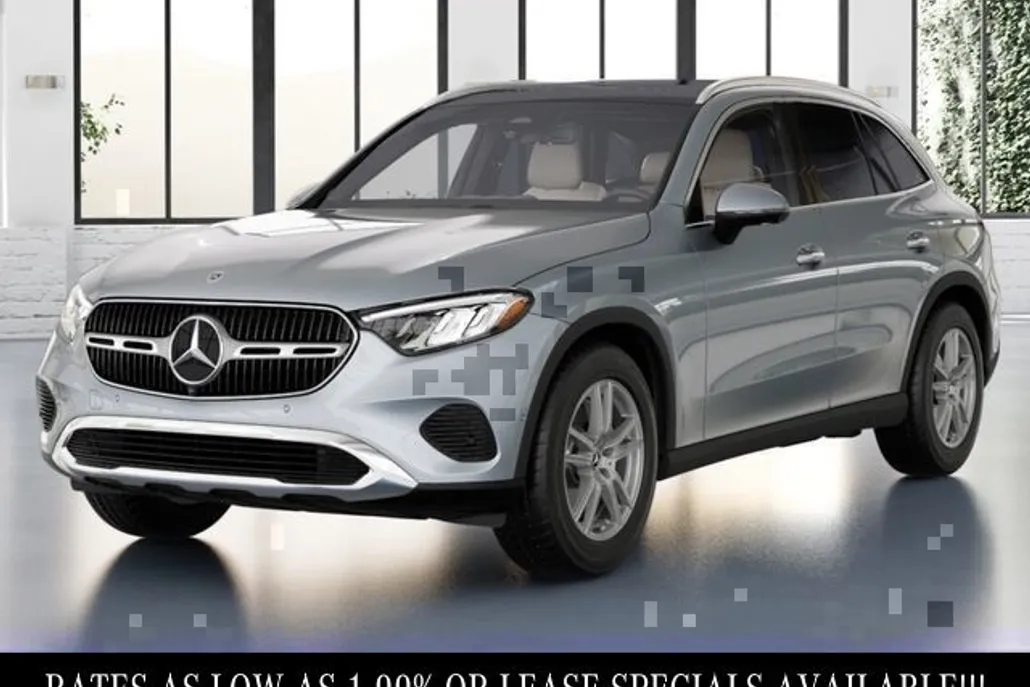 2025 Mercedes Benz GLC 300 4MATIC photo 1