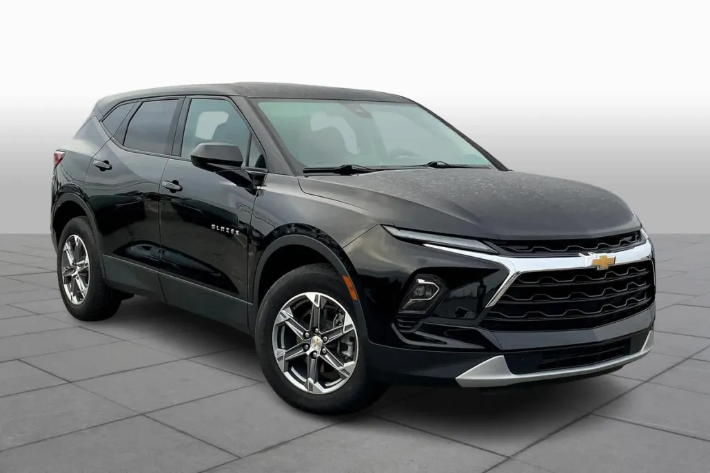 2023 Chevrolet Blazer 2LT photo 1