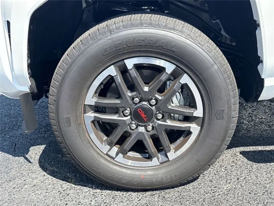 2025 Toyota Tacoma TRD Sport photo 1