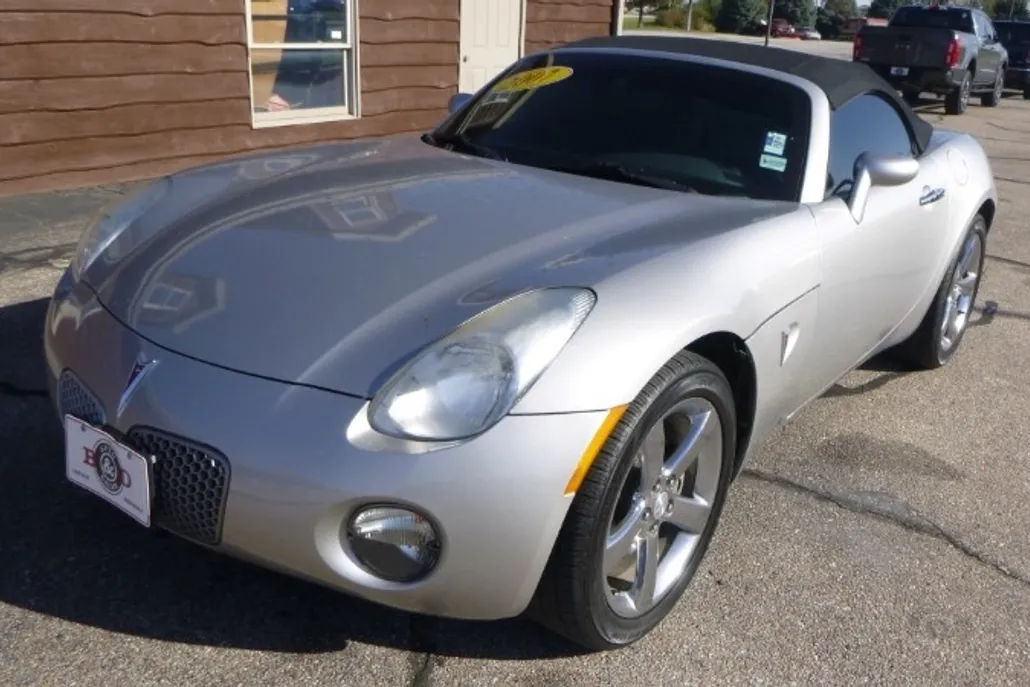 2007 Pontiac Solstice photo 1