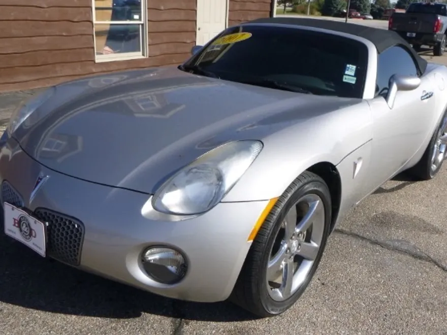 2007 Pontiac Solstice photo 1