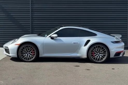 2022 Porsche 911 Turbo S photo 2
