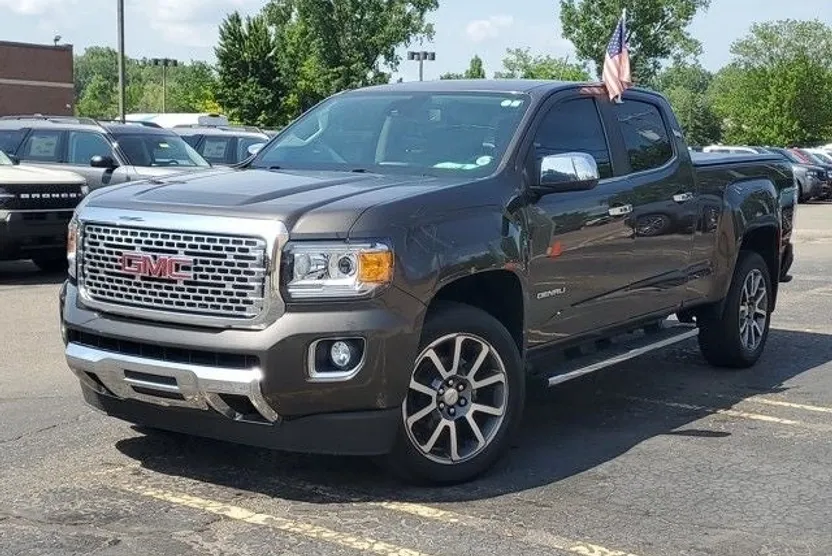 2020 Gmc Canyon Denali photo 1