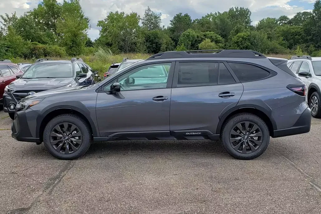 2025 Subaru Outback Onyx Edition XT photo 1