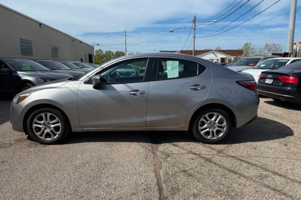 2016 Scion iA photo 1