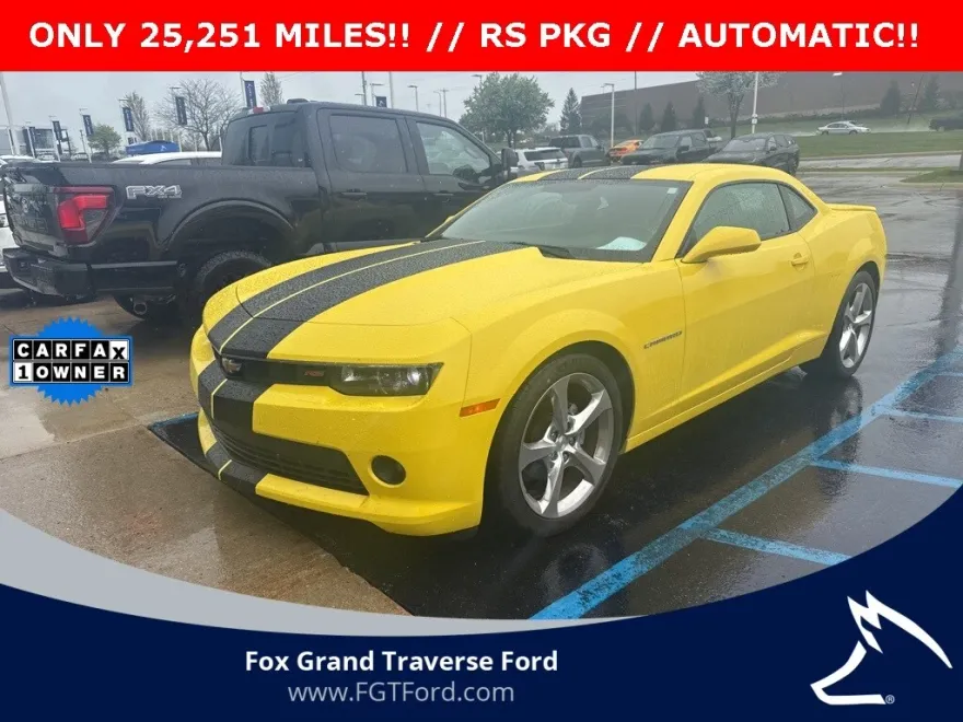2015 Chevrolet Camaro 2LT photo 1