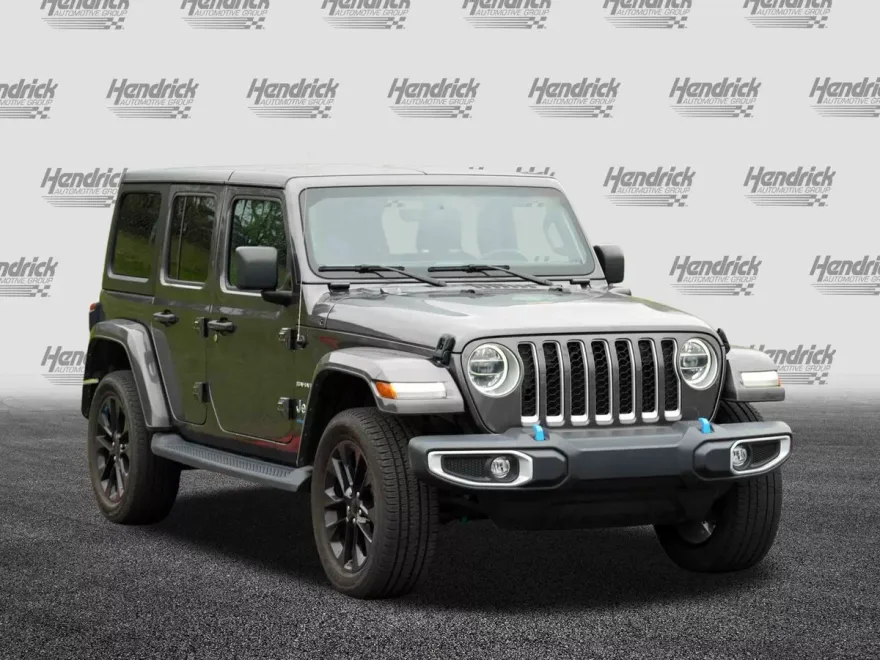 2022 Jeep Wrangler 4xe Unlimited Sahara photo 1