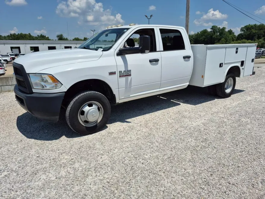 2014 Ram 3500 Tradesman SLT Laramie photo 1