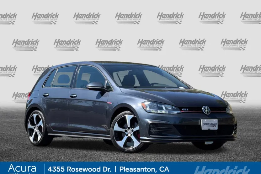 2018 Volkswagen Golf GTI S photo 1